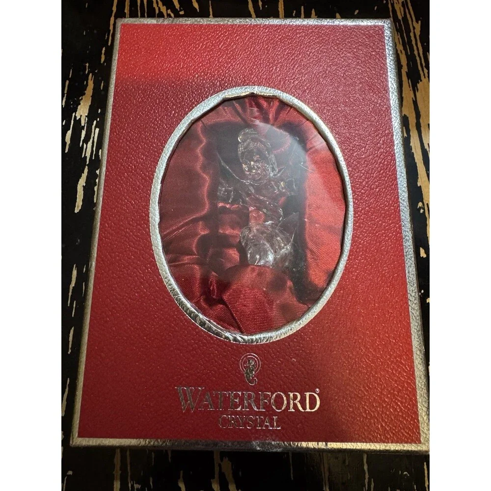 2004 WATERFORD CRYSTAL ANGEL ORNAMENT 128569 IN BOX